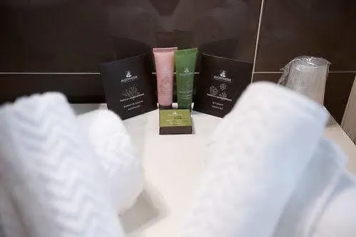 Hotel Leon D'Oro مانتوفا 2*,  إيطاليا